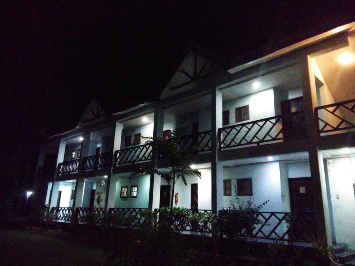 Crystal Paradise Resort Spa & Winery Narra ภายนอก รูปภาพ