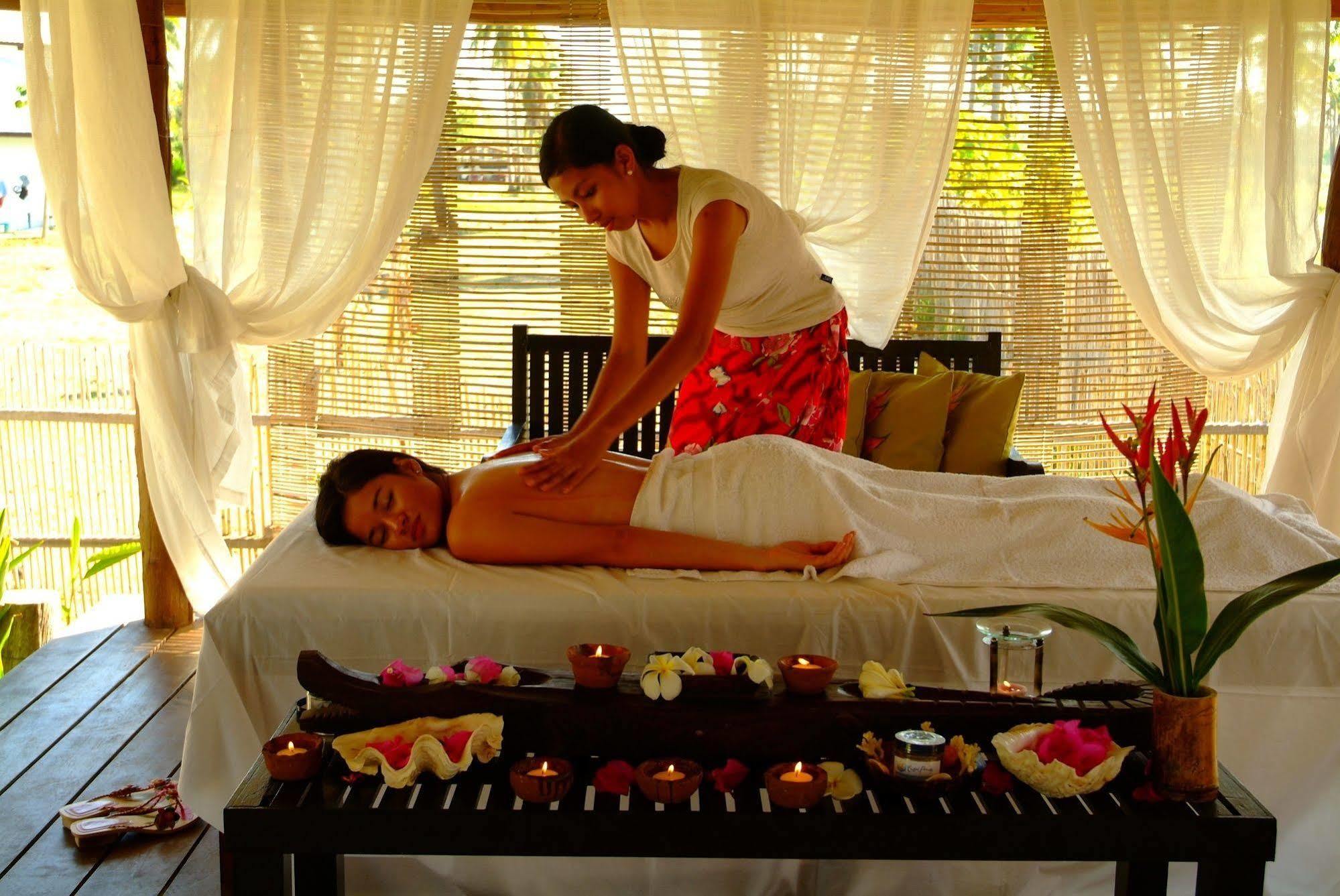 Crystal Paradise Resort Spa & Winery Narra ภายนอก รูปภาพ