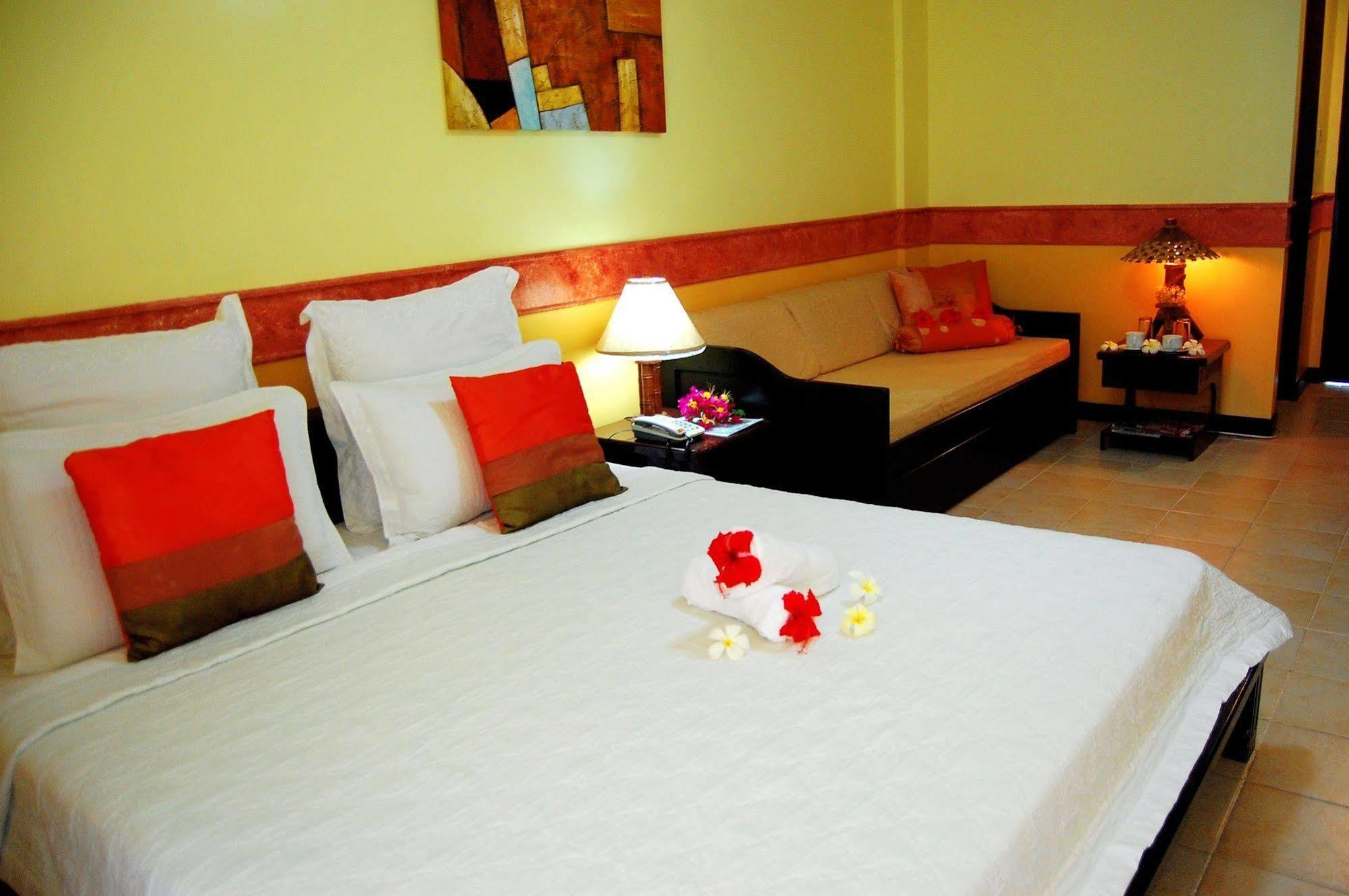 Crystal Paradise Resort Spa & Winery Narra ภายนอก รูปภาพ